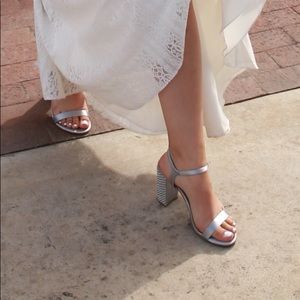 Belle Badgley Mischka wedding